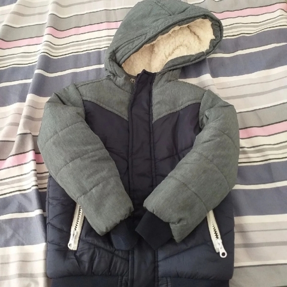 Toddler boy's puffer jacket - Picture 1 of 6